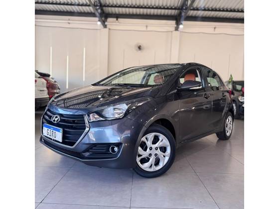 HYUNDAI HB20 1.0 COMFORT 12V FLEX 4P MANUAL HYUNDAI HB20 1.0 COMFORT 12V FLEX 4P MANUAL